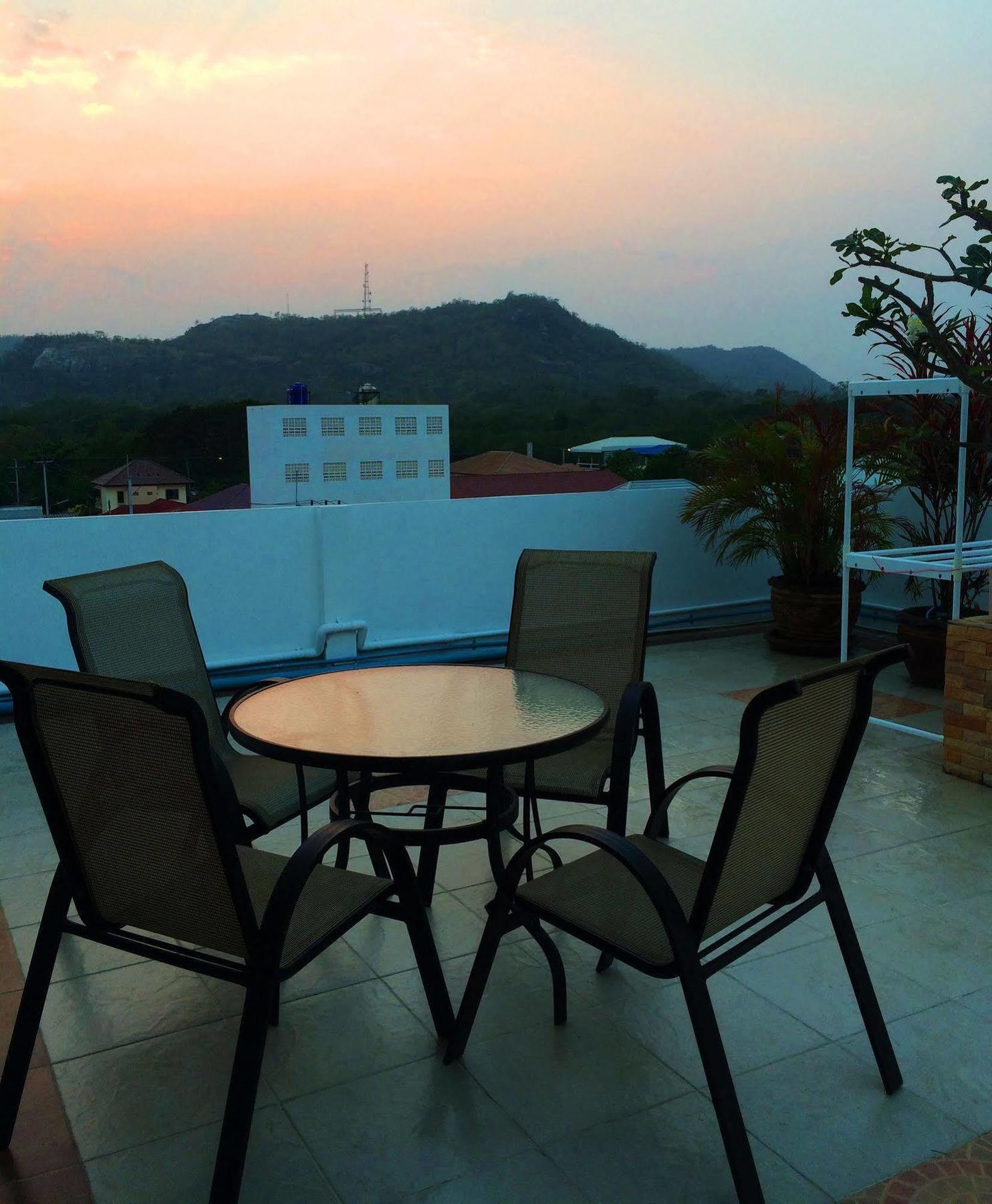 Baan Paan Hua Hin Hotel Luaran gambar
